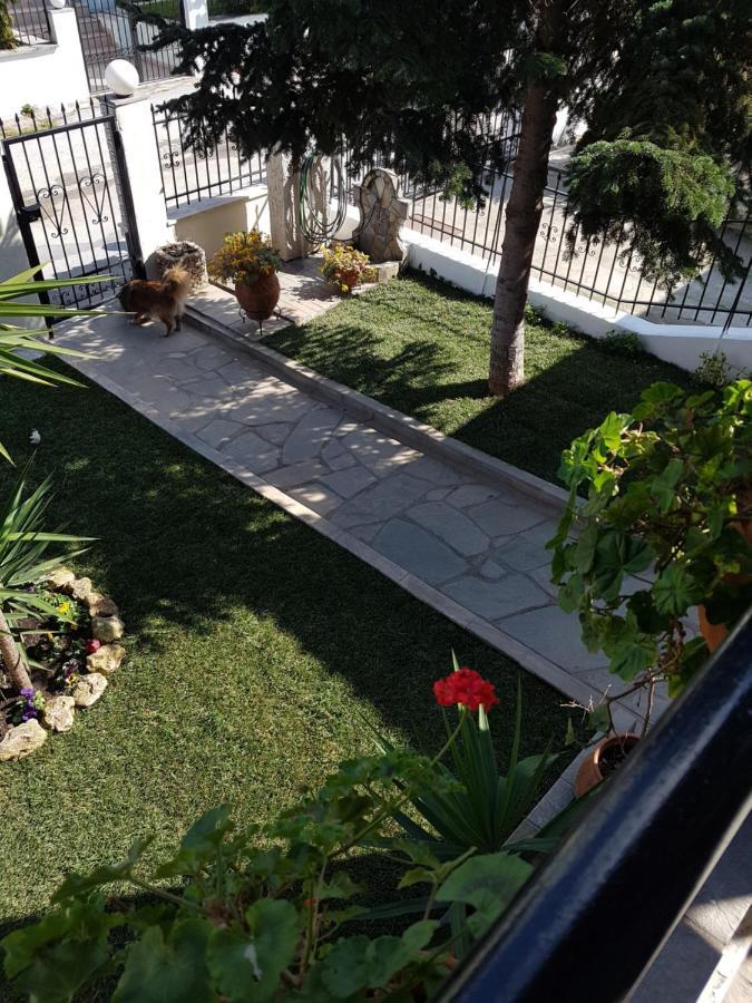 Fyllou Apartment 艾斯普罗瓦塔 外观 照片